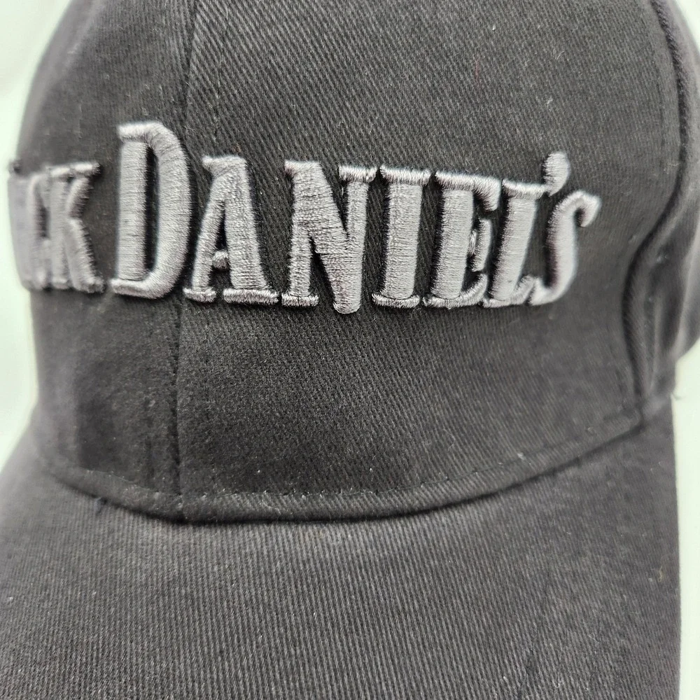 Jack‎ Daniels Embroidered Black Cap One Size Fits All Cotton Adjustable Strap